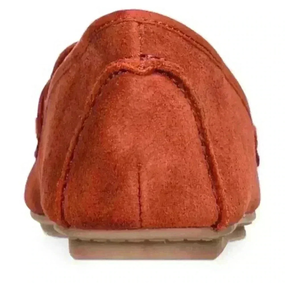 Kenneth Cole Reaction Bare-ing Rust Suede Moccasin - Picture 4 of 5